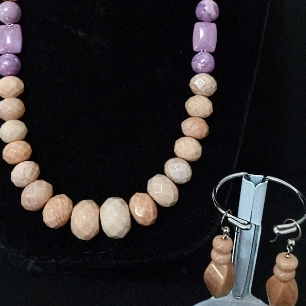 Jay King Mine Finds DTR Madagascar Peach Moonstone, Phosphosiderite Necklace Set